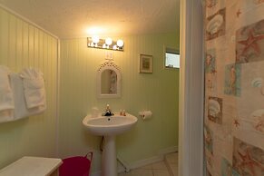 Sunset Cove Beach Resort