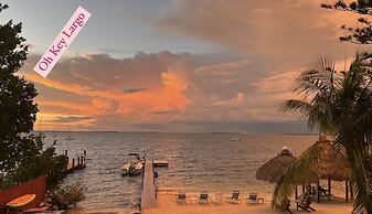 Sunset Cove Beach Resort