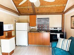 Sunset Cove Beach Resort