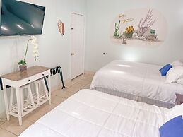 Sunset Cove Beach Resort