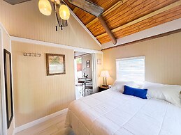 Sunset Cove Beach Resort