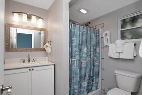 Sunset Cove Beach Resort