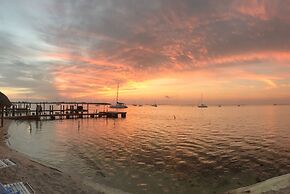 Sunset Cove Beach Resort