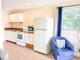 Sunset Cove Beach Resort