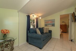 Sunset Cove Beach Resort