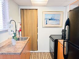 Sunset Cove Beach Resort