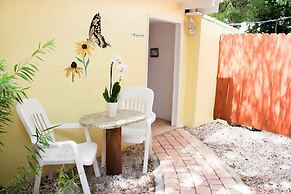 Sunset Cove Beach Resort