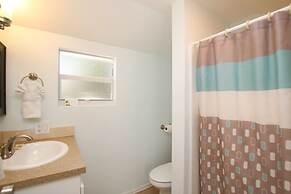 Sunset Cove Beach Resort