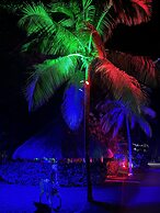 Sunset Cove Beach Resort