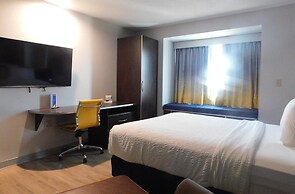Microtel Inn & Suites by Wyndham Wheeling at Highlands