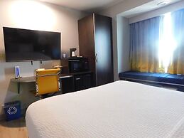 Microtel Inn & Suites by Wyndham Wheeling at Highlands
