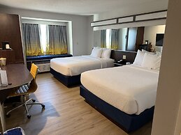Microtel Inn & Suites by Wyndham Wheeling at Highlands