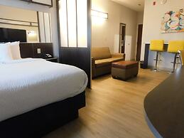 Microtel Inn & Suites by Wyndham Wheeling at Highlands