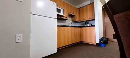 Super 8 by Wyndham Red Lake ON