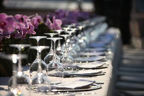 Martı Hemithea Hotel