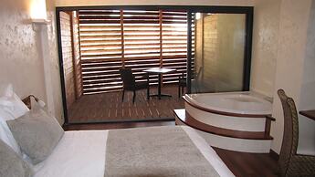 Iles du Gua Suites