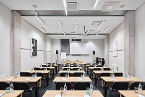 Comfort Hotel LT - Rock 'n' Roll Vilnius