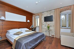 Heritage Jupiter Luxury Hotel