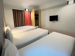 Ibis Santos Gonzaga Praia