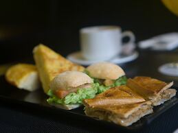 Hotel Carrís Cardenal Quevedo