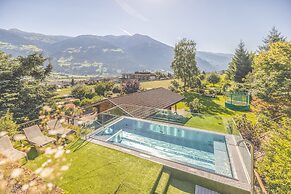 Gardenhotel Crystal