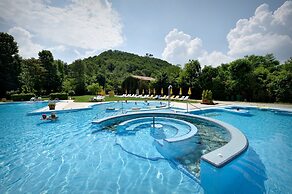 Terme Preistoriche Resort & Spa
