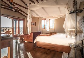 Bagatelle Kalahari Game Ranch