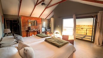 Bagatelle Kalahari Game Ranch