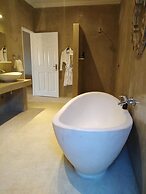 Bagatelle Kalahari Game Ranch