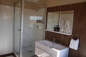 Bagatelle Kalahari Game Ranch