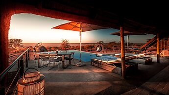 Bagatelle Kalahari Game Ranch