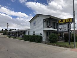 Mansion House Motel