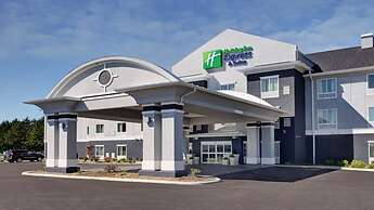Holiday Inn Express Hotel & Suites NORTH FREMONT, an IHG Hotel