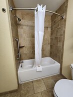 Highland Suites Minot