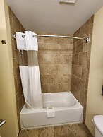 Highland Suites Minot