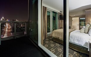 Wyndham Garden Chinatown