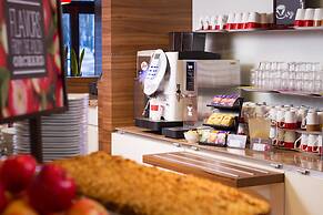 ibis Warszawa West Station