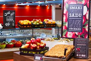 ibis Warszawa West Station