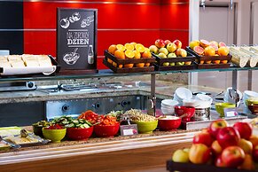 ibis Warszawa West Station