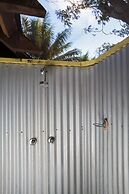 Funky Fish Beach & Surf Resort - Hostel