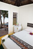 Funky Fish Beach & Surf Resort - Hostel