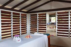 Funky Fish Beach & Surf Resort - Hostel