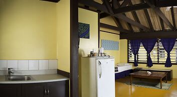 Funky Fish Beach & Surf Resort - Hostel