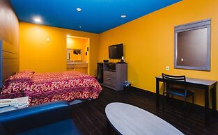 Moonlight Suites - Houston George Bush Intl Airport