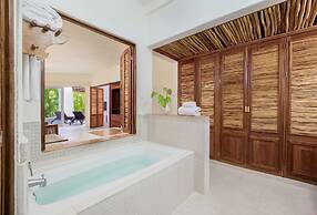 Desire Riviera Maya Pearl Resort All Inclusive - Couples Only