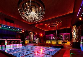 Desire Riviera Maya Pearl Resort All Inclusive - Couples Only