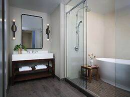 Kimpton Hotel Palomar Phoenix Cityscape by IHG