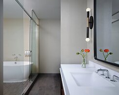 Kimpton Hotel Palomar Phoenix Cityscape by IHG