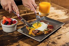 Kimpton Hotel Palomar Phoenix Cityscape by IHG