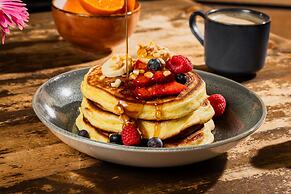 Kimpton Hotel Palomar Phoenix Cityscape by IHG